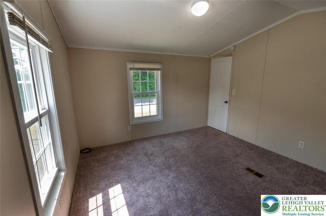 4403 Wolfs Crossing Rd, House other with 2 bedrooms, 1 bathrooms and null parking in Orefield PA | Image 5