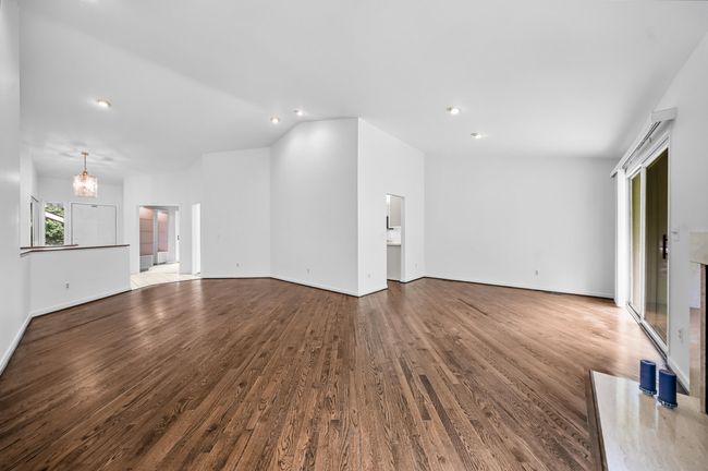 4123 Foxpointe Dr, Condo with 2 bedrooms, 2 bathrooms and null parking in West Bloomfield MI | Image 12