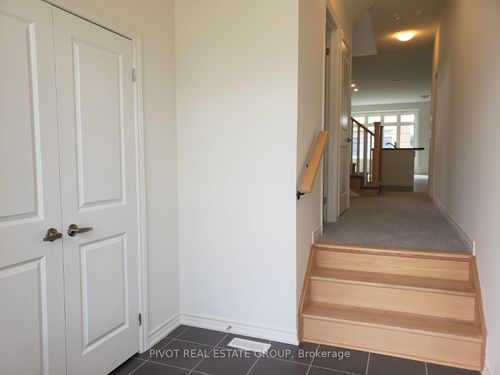 14 Sassafras Rd, Springwater, ON, L9X | Card Image