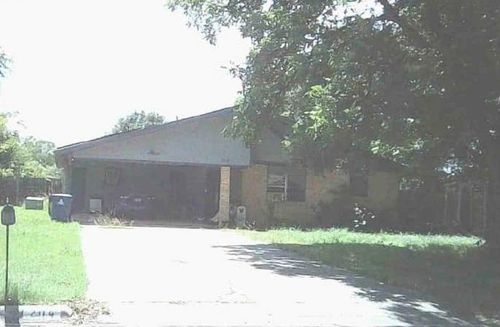 204 Circle Drive, Winters, TX, 79567 | Card Image