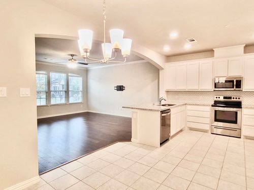 829 Ben Ln, Lewisville, TX, 75056-3921 | Card Image