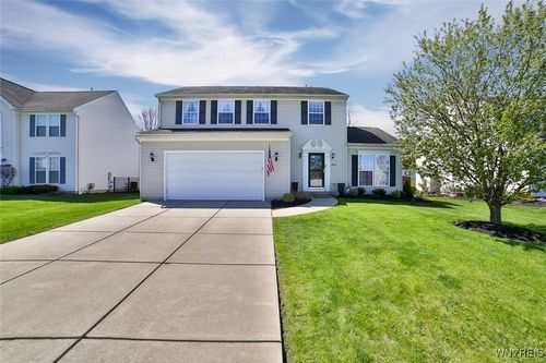 2224 Hunters Hollow Ln, Lake View, NY, 14085-9434 | Card Image