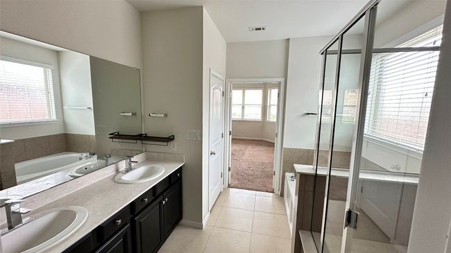 2132 Hat Bender Loop, House other with 4 bedrooms, 3 bathrooms and 2 parking in Round Rock TX | Image 15