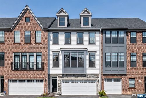 12 Bittersweet Ter, Montvale, NJ, 07645-1861 | Card Image