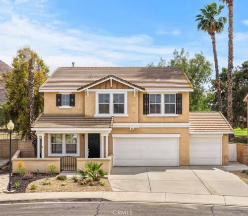 28357 Hillsdale Ave, Moreno Valley, CA, 92555-6209 | Card Image
