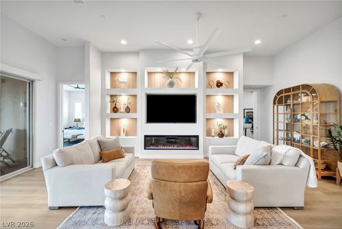 10170 Zeta Tucana Street, Las Vegas, NV, 89143 | Card Image