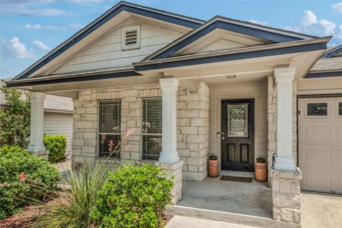 217 Baldwin St, Hutto, TX, 78634-5221 | Card Image