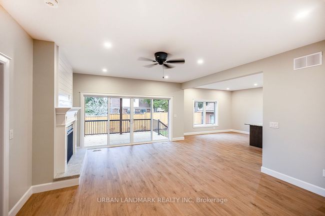 214 Aberdeen Ave, House other with 4 bedrooms, 3 bathrooms and 4 parking in Peterborough ON | Image 9