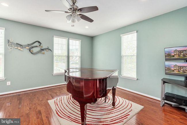 45955 Grammercy Ter, Townhouse with 3 bedrooms, 3 bathrooms and null parking in STERLING VA | Image 5