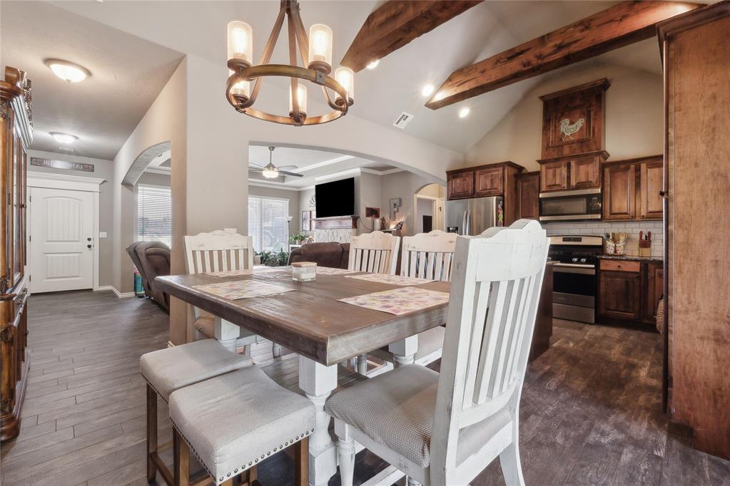 Timber Ln, Harrah, OK 73045