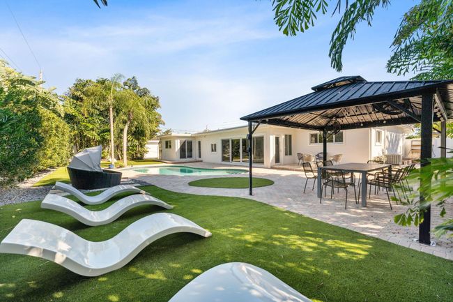 2205 Ne 30 Th St, House other with 3 bedrooms, 2 bathrooms and null parking in Lighthouse Point FL | Image 74