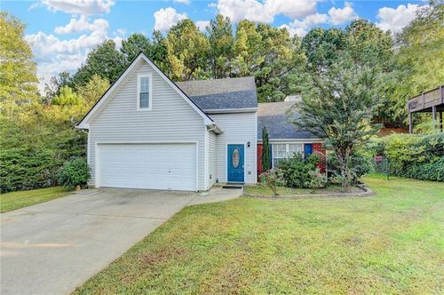3112 Sentinel Cir, Lawrenceville, GA, 30043-7647 | Card Image