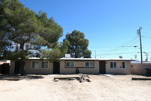 814 N Sanders St, Ridgecrest, CA, 93555 | Card Image