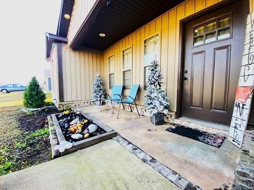 206 Stacy Dr, Paragould, AR, 72450-5937 | Card Image