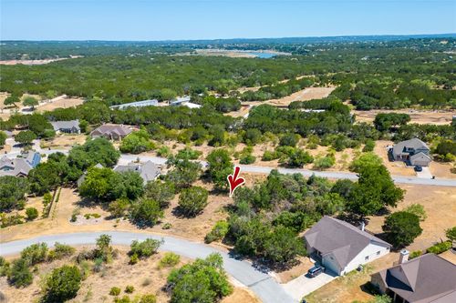 222 Wesley Ridge Dr, Spicewood, TX, 78669-3235 | Card Image