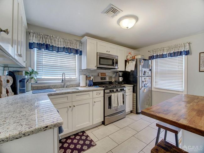 107 Miller Ave, House other with 3 bedrooms, 2 bathrooms and null parking in Sayreville NJ | Image 11