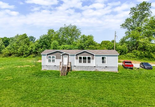 3759 E Highway 552, Lily, KY, 40740-2942 | Card Image