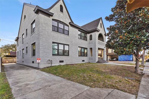 3-2824 Blodgett Street, Houston, TX, 77004 | Card Image