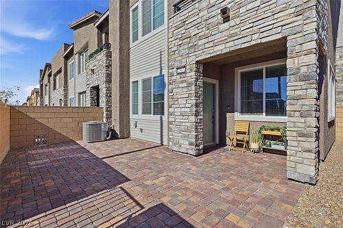2567 Venetia Pointe St, Henderson, NV, 89044-1978 | Card Image