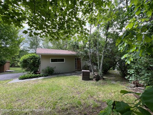 2 Shokan Park Rd, Shokan, NY, 12481-5009 | Card Image