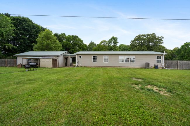 100 Finley Rd, House other with 3 bedrooms, 2 bathrooms and null parking in Albion MI | Image 41