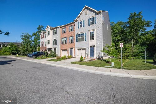 7902 Moss Brook Ct, GLEN BURNIE, MD, 21060-8664 | Card Image