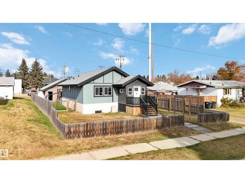 5012 49 Ave, Bon Accord, AB, T0A0A9 | Card Image