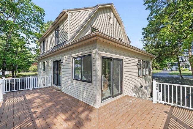 160 Forest Hill Ave, House other with 3 bedrooms, 2 bathrooms and 10 parking in Lynnfield MA | Image 14