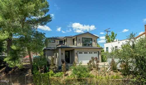 3651 Roselawn Ave, Glendale, CA, 91208-1111 | Card Image