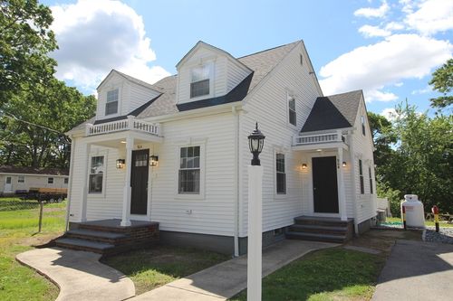 b-96 Walnut Ln, South Attleboro, MA, 02703-6838 | Card Image