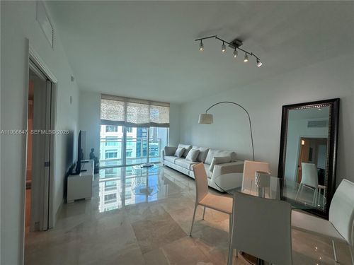 apt-1402-950 Brickell Bay Dr, Miami, FL, 33131-3948 | Card Image