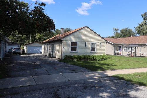 14832 Kenneth Ave, Midlothian, IL, 60445-3220 | Card Image