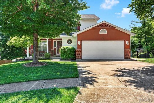 404 Silver Maple Ct, Fenton, MO, 63026-4734 | Card Image