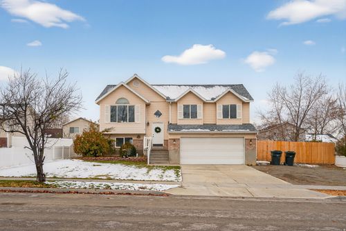 1169 490, Tooele, UT, 84074-9194 | Card Image