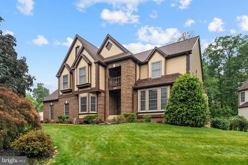 36 Rutherford Cir, STERLING, VA, 20165-6220 | Card Image