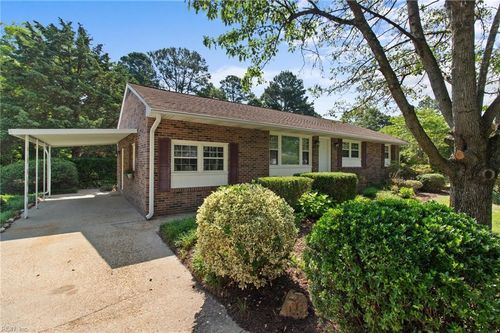 1006 Showalter Rd, Yorktown, VA, 23692-3401 | Card Image
