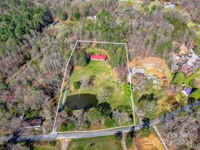 229 Capps Road, House other with 3 bedrooms, 2 bathrooms and null parking in Pisgah Forest NC | Image 2