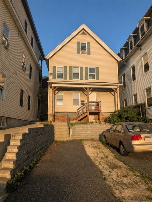 17 Ward St, Worcester, MA, 01610-1984 | Card Image
