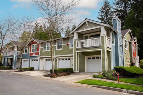 203-10620 221st Ln Ne, Redmond, WA, 98053-2007 | Card Image