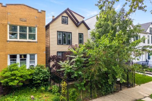 1726 N Sawyer Avenue, Chicago, IL, 60647 | Card Image