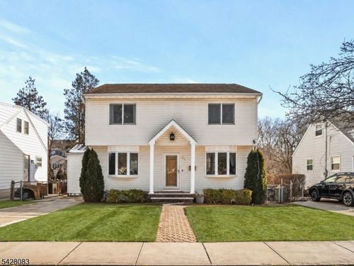43 Ploch Rd, Clifton, NJ, 07013-1436 | Card Image