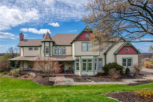 422 Heights Dr, Gibsonia, PA, 15044-6031 | Card Image