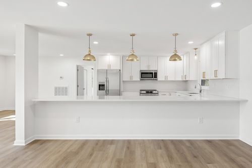 201 Porter Cir, Columbia, TN, 38401-2245 | Card Image