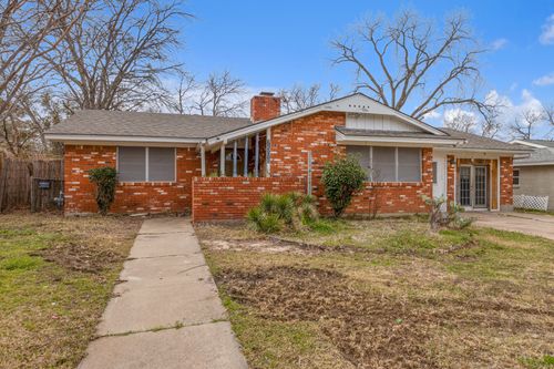 7508 Deaver Dr, North Richland Hills, TX, 76180-6276 | Card Image