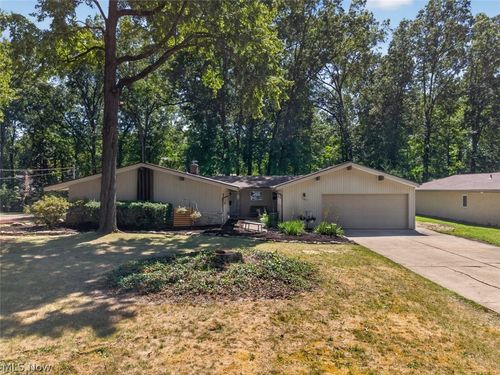 287 Moreland Dr, Canfield, OH, 44406-1027 | Card Image