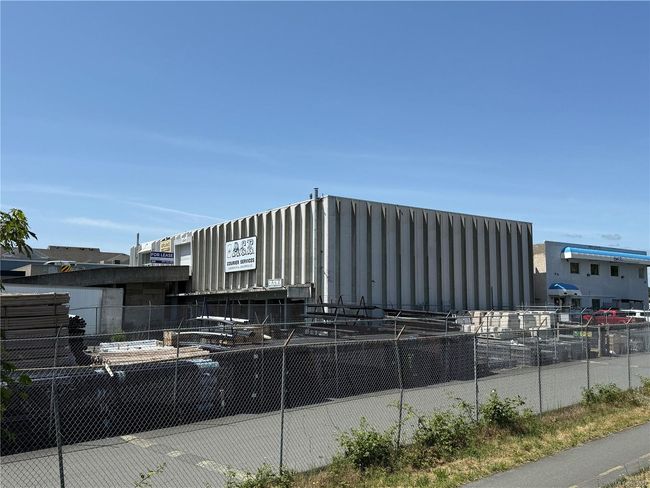 D - 524 Culduthel Rd, Home with 0 bedrooms, 0 bathrooms and 9 parking in Saanich BC | Image 5