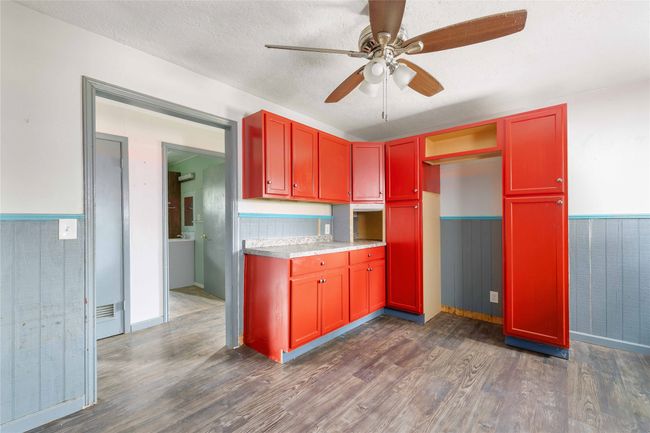 1101 W Hall St, House other with 3 bedrooms, 2 bathrooms and null parking in Bangs TX | Image 14