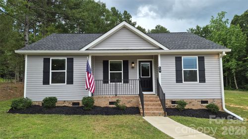 119 Hamilton St, chester, SC, 29706-2104 | Card Image