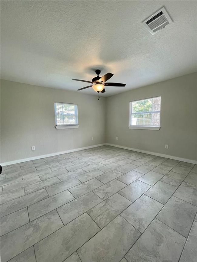 Primary Bedroom | Image 34