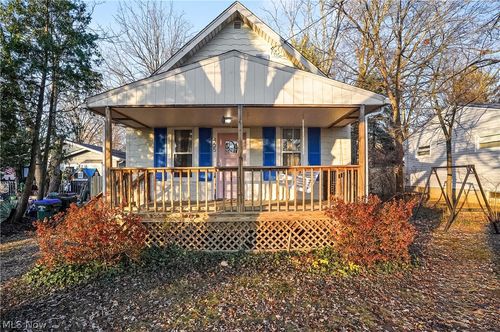 455 Magnolia Ave, Cuyahoga Falls, OH, 44221-5133 | Card Image
